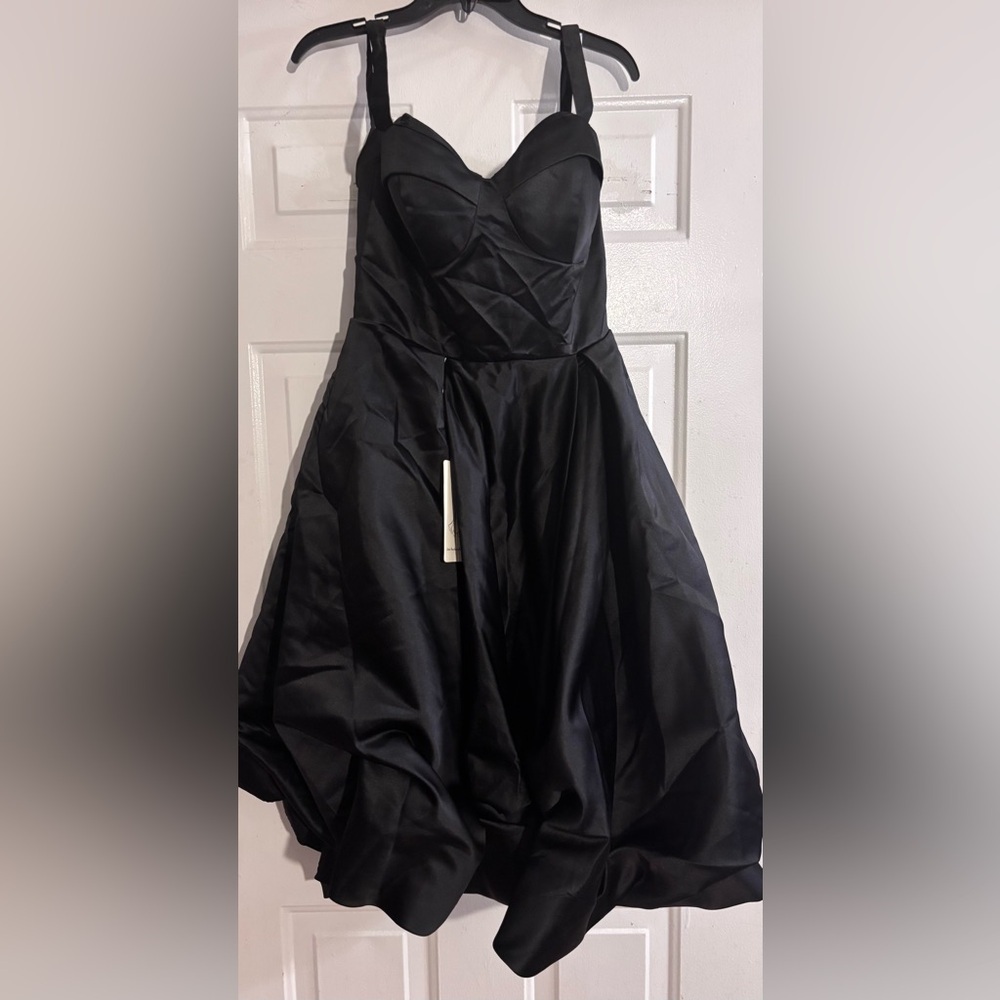 A Line Short Cocktail Party Gown with Pockets Sleeveless Tea Length Prom Dress - Picture 4 of 7